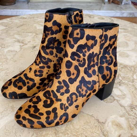 NWOT Urban Outfitters Pony Hair Leopard Print Ankle Boots - Picture 2 of 13